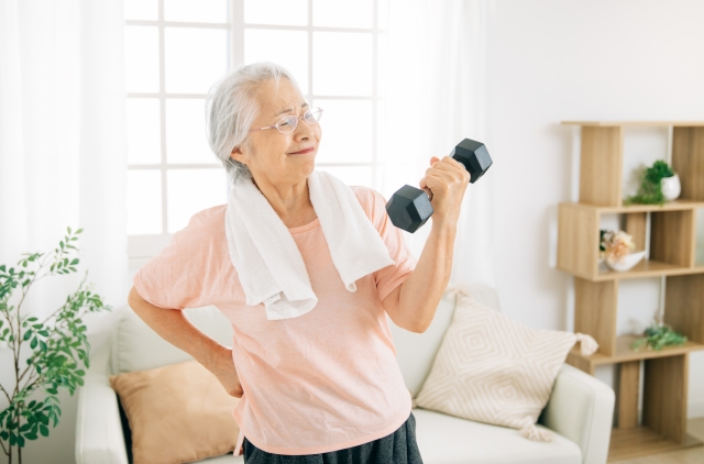 高齢者の筋力トレーニング